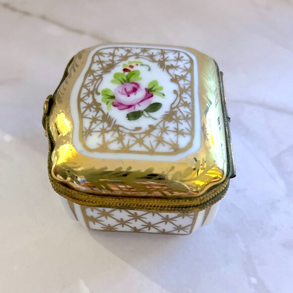 Authentic Limoges Gold Lattice Box | Scallop Shell Hinge France | Rose Design | - Picture 4 of 6